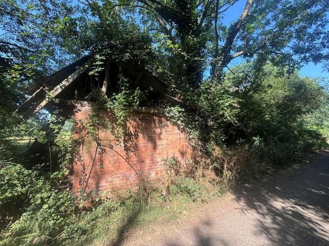 Farm for sale in High Ham