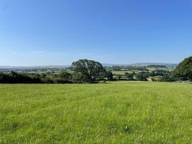 Land for sale in Wennington, Bare