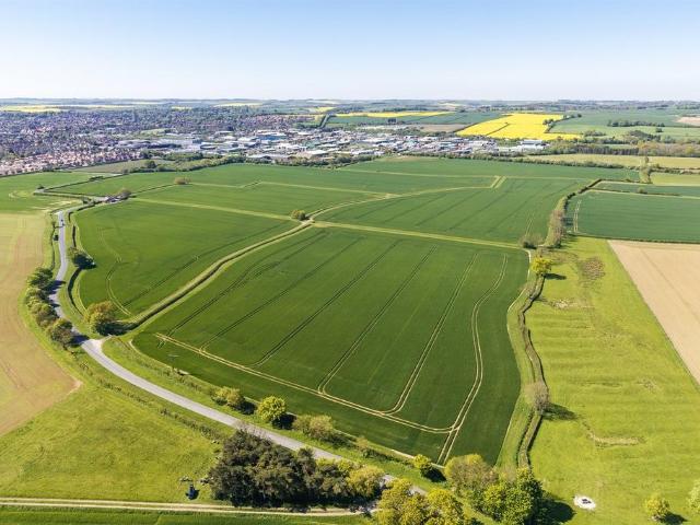 Land for sale in Belleau, Lincolnshire