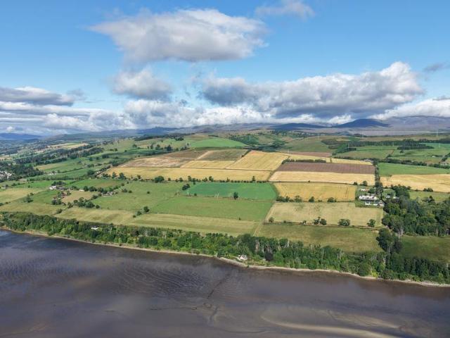 Land for sale in Highland, Alba / Scotland
