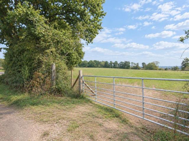 Land for rent in Fordingbridge, New Forest