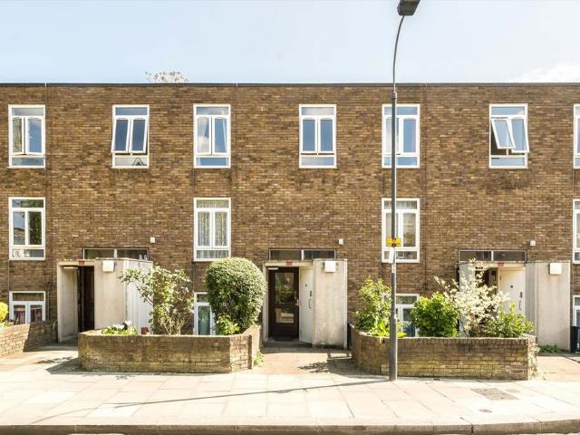 Apartment for rent in Fulham, Walham Green