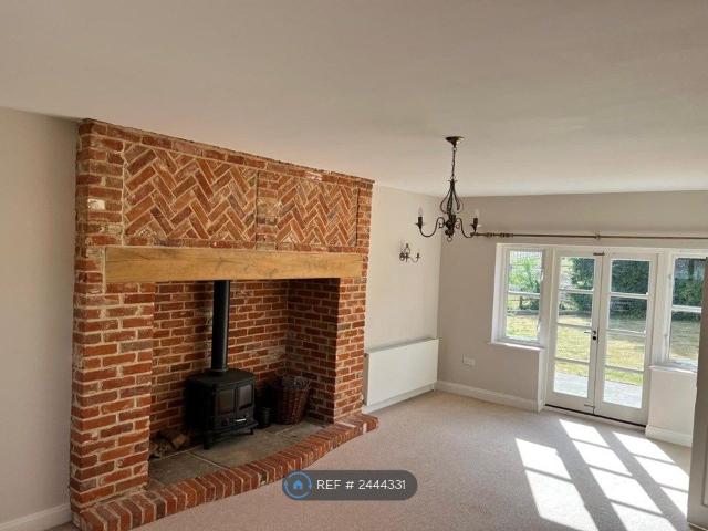 House for rent in Colliers End, Hertfordshire