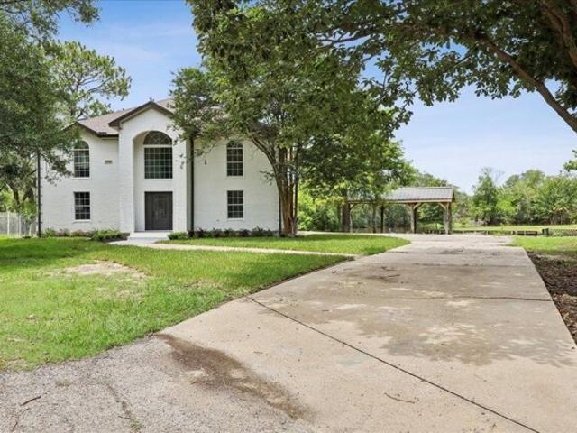 House for sale in Bridge City, Texas