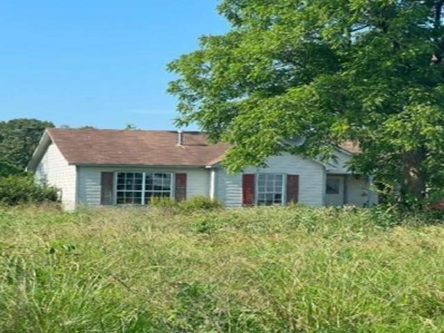 House for sale in Cassville, Barry County