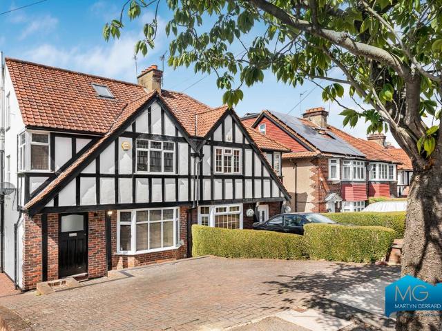 House for rent in The Hale, Greater London
