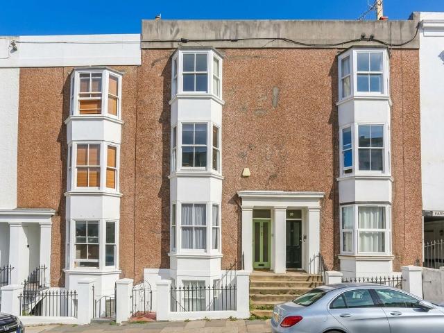 Apartment for rent in Brunswick, Hove