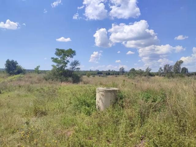 Farm for sale in Swartruggens, Kgetleng River Local Municipality