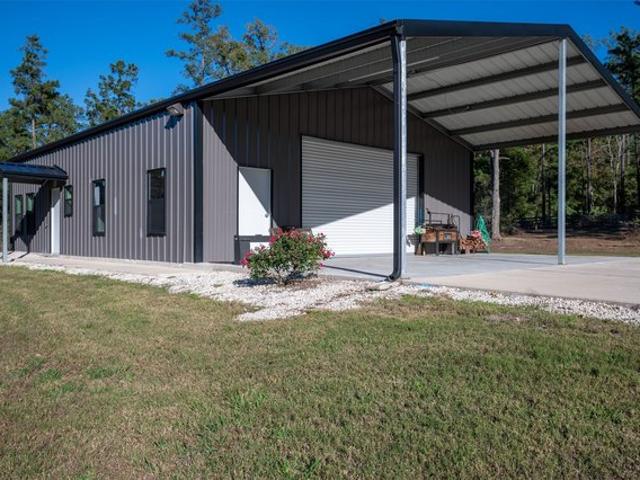 Farm for sale in Chester, Texas