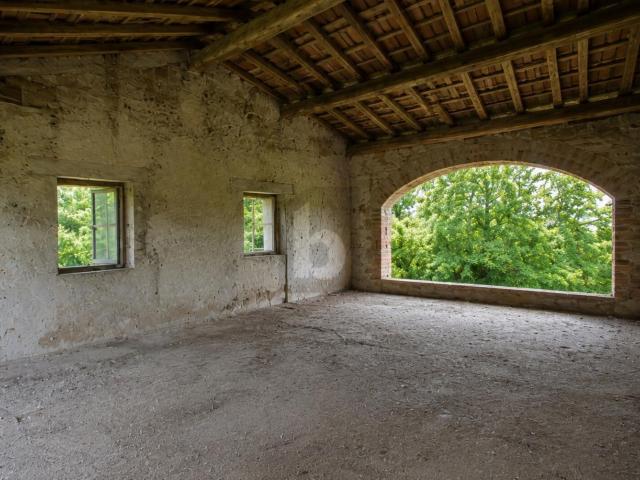 Immobilie kaufen in Acquarossa, Tessin