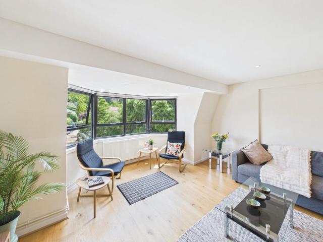 Apartment for rent in Clewer Village, Windsor
