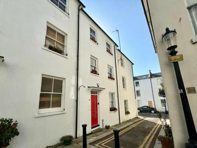 House for sale in East Sussex