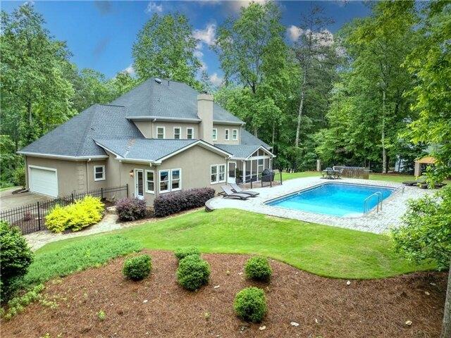 House for sale in Johns Creek