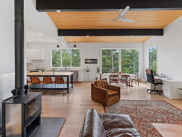 House for sale in Winfield, British Columbia