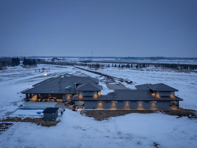House for sale in Leduc House for sale in Leduc