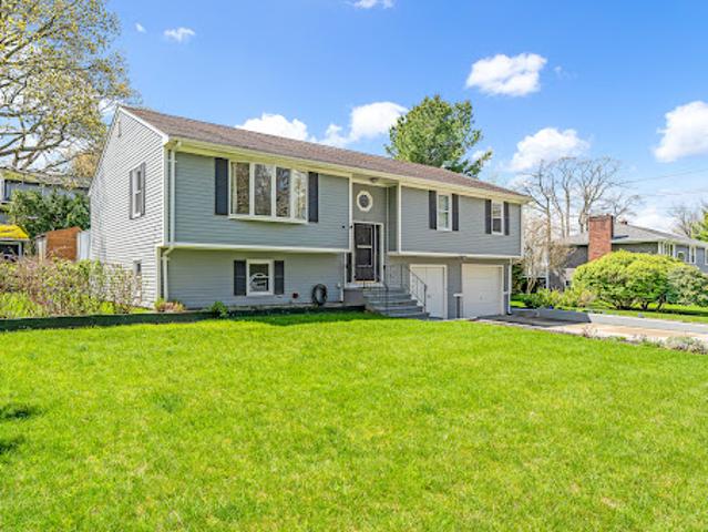 Farm for sale in Bristol, Rhode Island