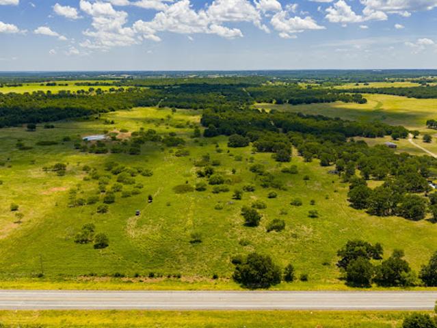 Farm for sale in Bowie, Texas