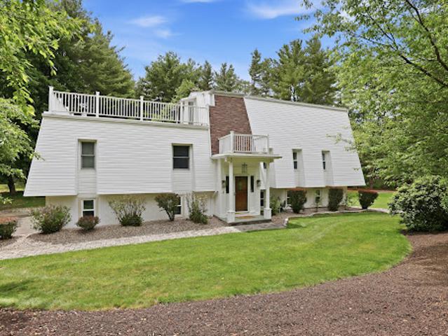 Farm for sale in Simsbury, Connecticut