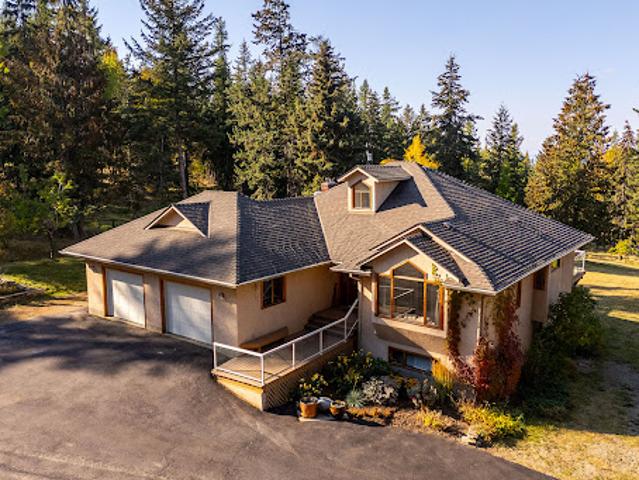 House for sale in Winfield, British Columbia