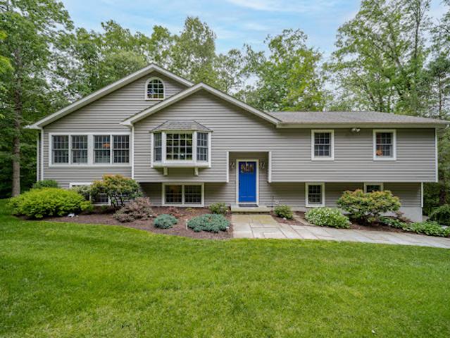 Farm for sale in Danbury, Connecticut