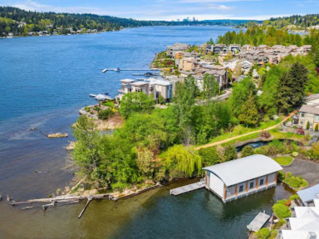 Apartment for sale in Renton, Washington