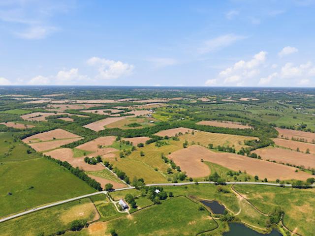 Farm for sale in Paris, Kentucky
