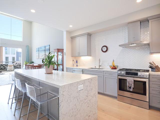 Farm for sale in Redondo Beach, California