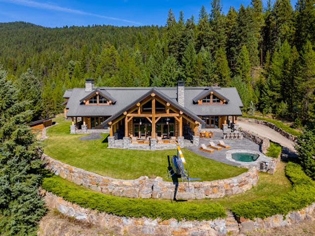 House for sale in Beaverdell, British Columbia