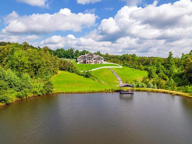 Farm for sale in Cedar Grove, Middle Tennessee