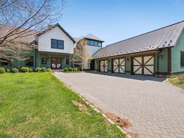 Farm for sale in Far Hills, New Jersey