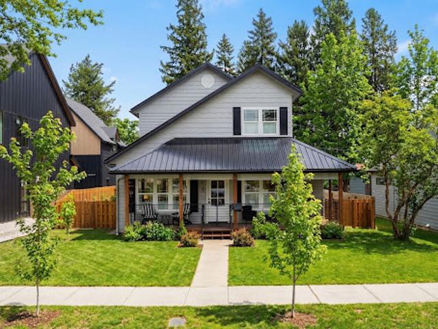Farm for sale in Sandpoint, Idaho