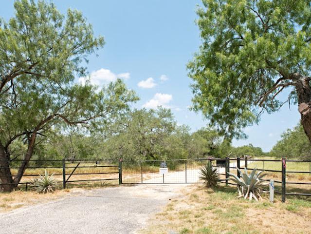 Farm for sale in Carrizo Springs, Texas