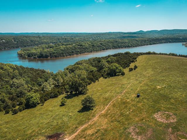 Farm for sale in Barry, Missouri