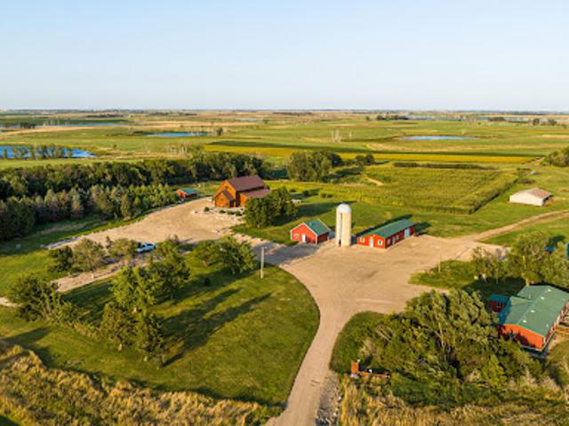 Farm for sale in Armour, South Dakota
