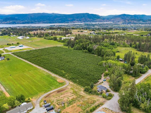 House for sale in Winfield, British Columbia