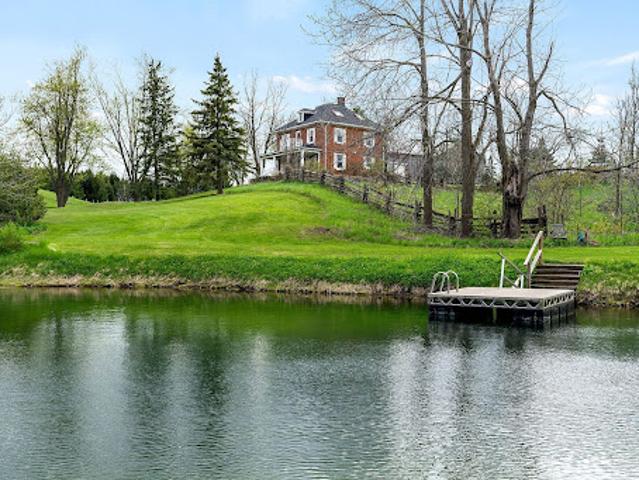 House for sale in Dufferin, Ontario