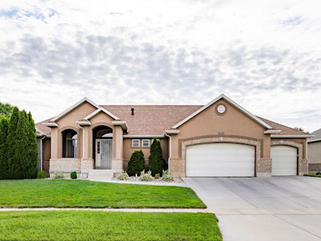 Farm for sale in Syracuse, Utah