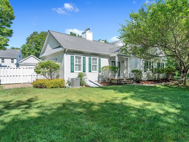 Farm for sale in Old Lyme, Connecticut