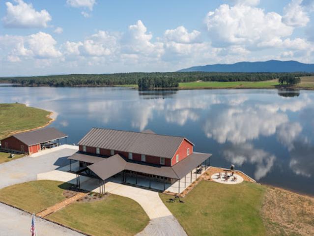 Farm for sale in Centre, Cherokee County