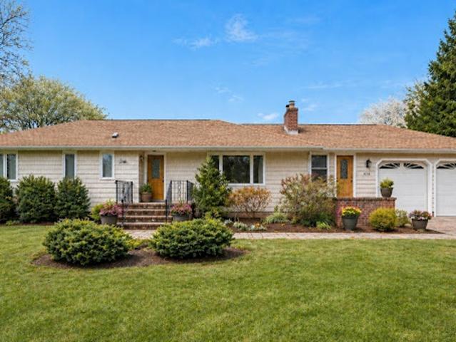 Farm for sale in Holliston, Massachusetts