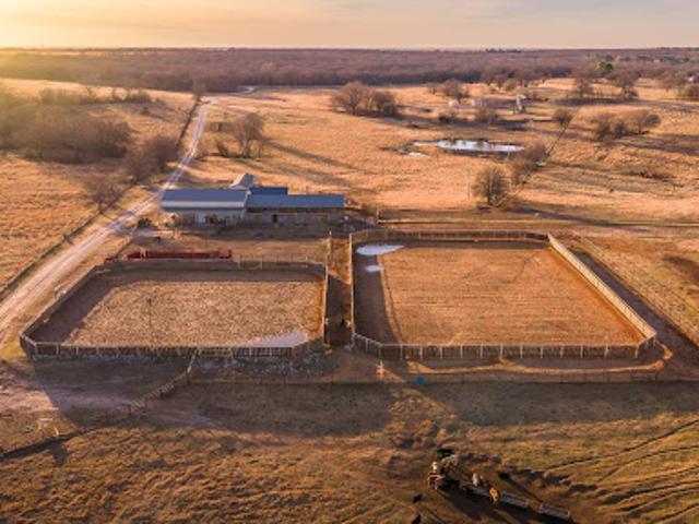 Farm for sale in Carter, Oklahoma