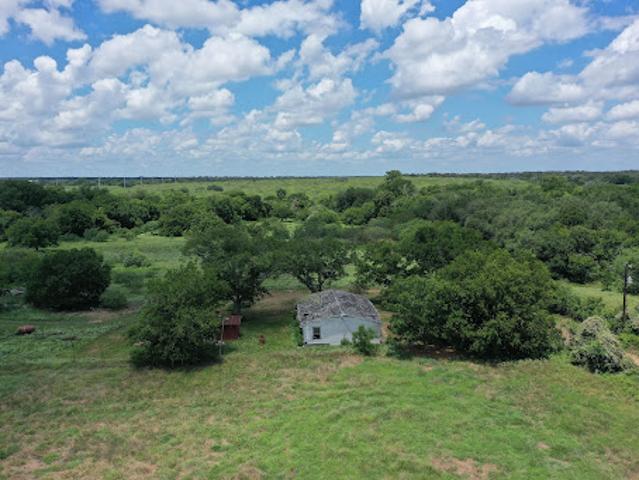 Farm for sale in Waelder, Texas
