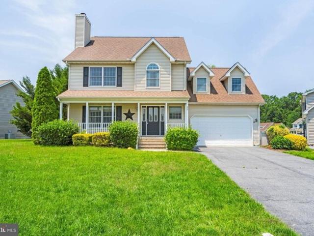 House for sale in Felton