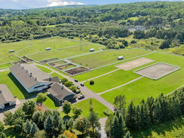Farm for sale in Duluth, Minnesota