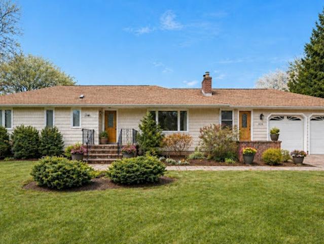 Farm for sale in Holliston, Massachusetts