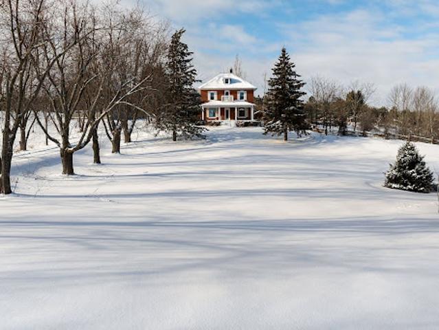 House for sale in Dufferin, Ontario