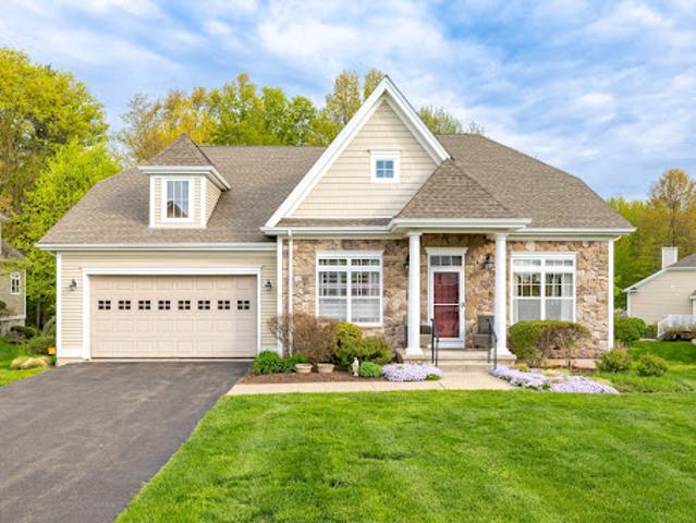 Farm for sale in Bloomfield, Connecticut