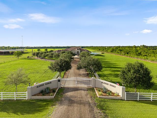 Farm for sale in Rosharon, Brazoria County