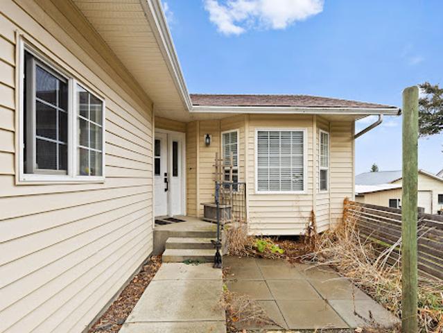 House for sale in Spallumcheen, British Columbia