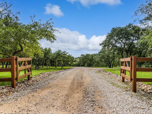 Farm for sale in Wimberley, Hays County